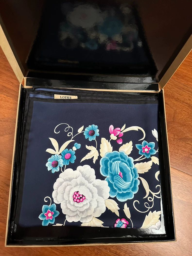 Loewe Loewe Silk Scarf - dmc Size ONE SIZE - 2 Thumbnail