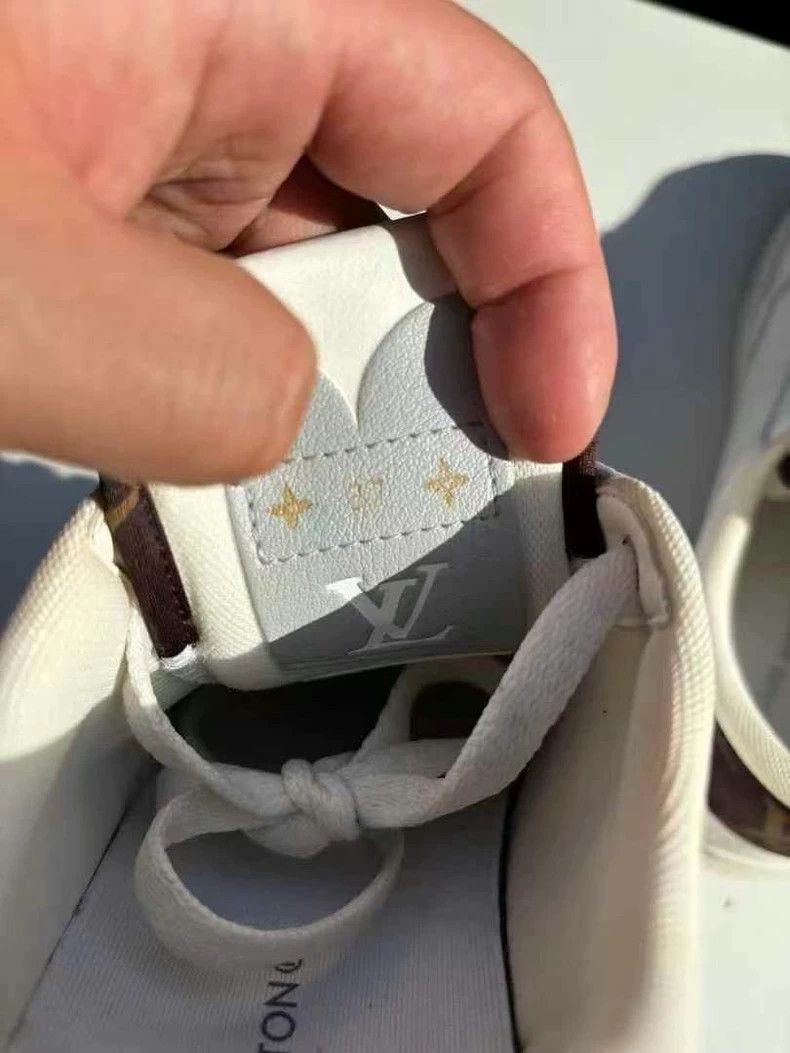 Louis Vuitton LOUIS VUITTON Charlie Low-Top Sneakers - dmc Size US 6.5 / EU 39-40 - 8 Thumbnail