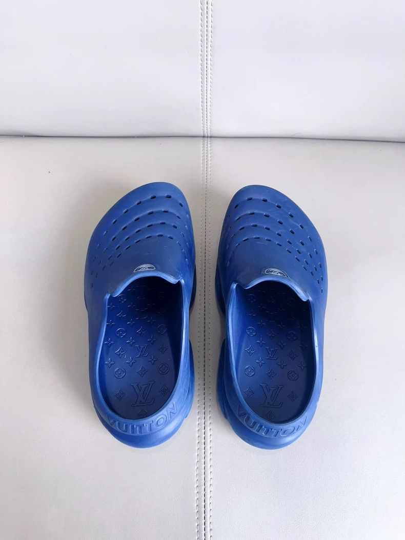 Louis Vuitton Louis Vuitton LV Shark Blue Slippers - dmc Size US 9.5 / EU 42-43 - 4 Thumbnail