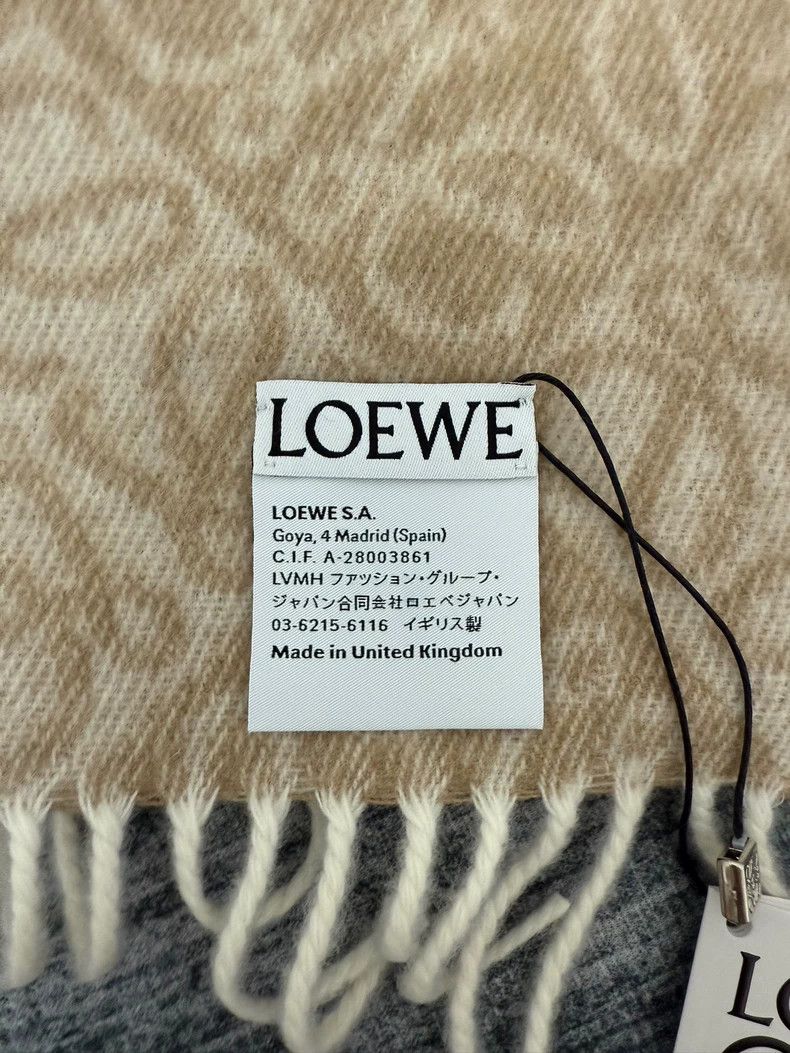 Loewe Loewe Anagram Embossed Beige Scarf - dmc Size ONE SIZE - 4 Thumbnail