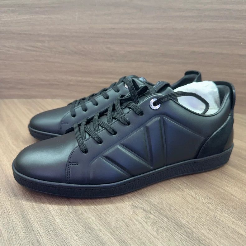 Louis Vuitton Louis Vuitton Black Leather Casual Flats - dmc Size US 8 / EU 41 - 2 Thumbnail