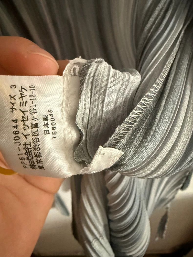 Issey Miyake Issey Miyake Gray Pleated Aurora Cardigan - dmc Size US M / EU 48-50 / 2 - 6 Thumbnail