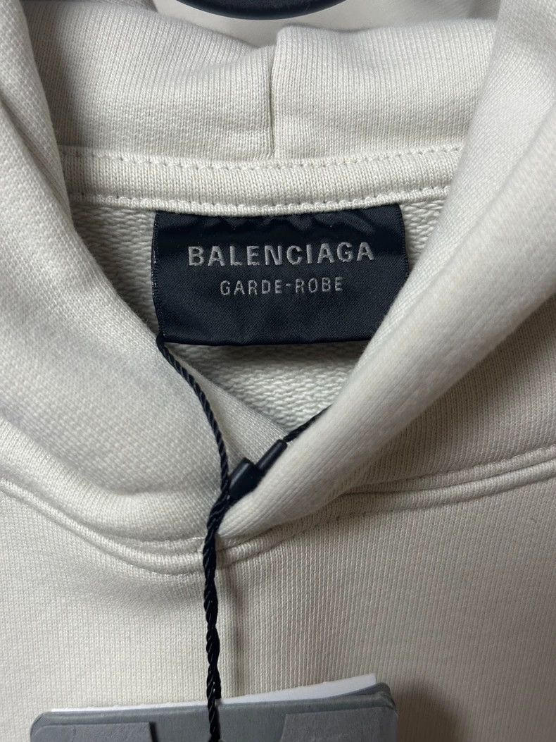 Balenciaga Balenciaga Beige Logo Hoodie With Tags - dmc Size US L / EU 52-54 / 3 - 5 Thumbnail