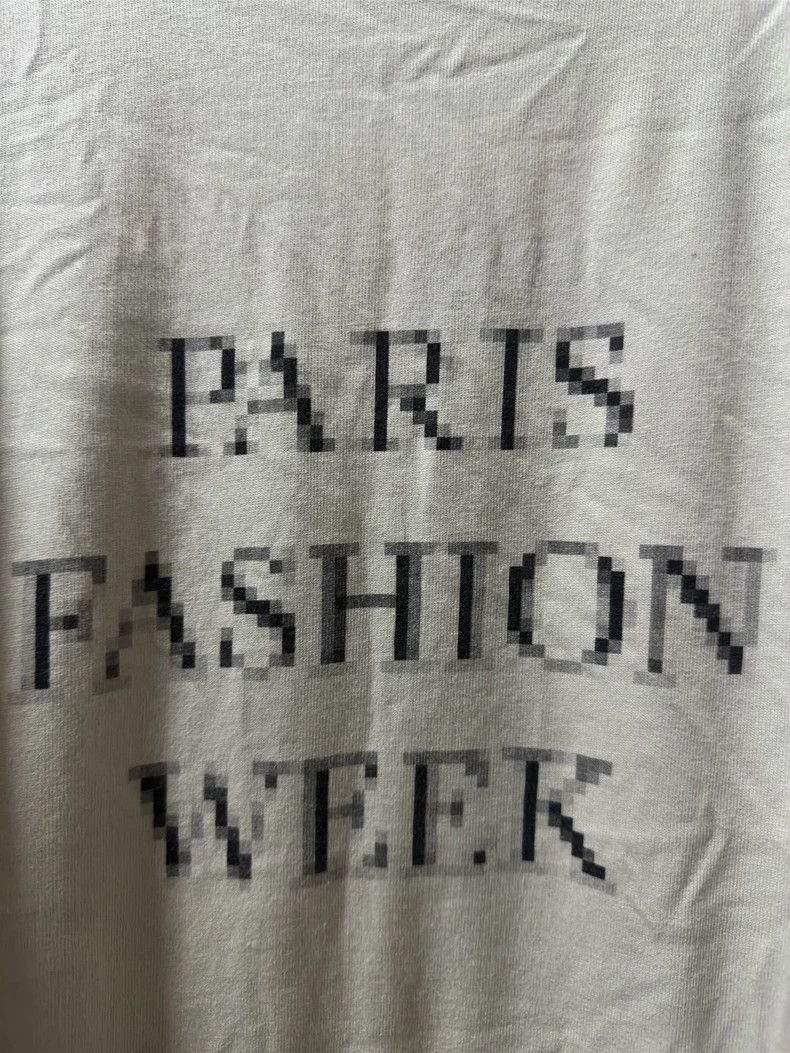 Balenciaga Balenciaga Paris Fashion Week T-shirt - dmc Size US XS / EU 42 / 0 - 3 Thumbnail