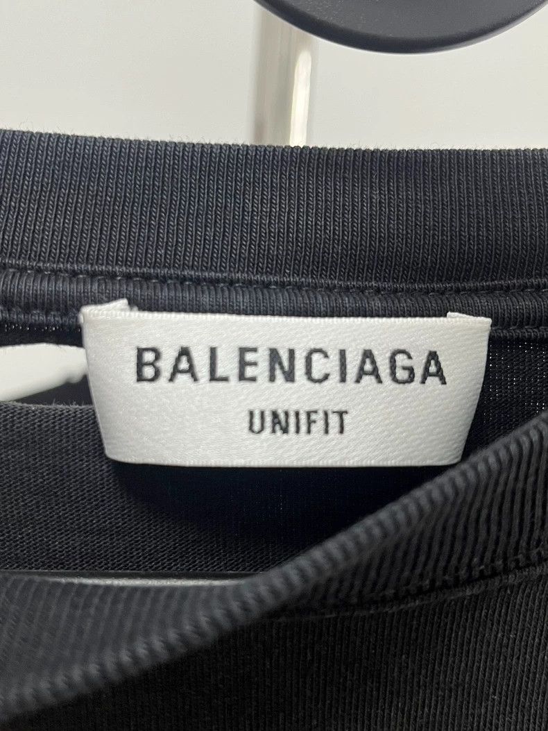 Balenciaga Balenciaga Black Distressed Logo Short Sleeve - dmc Size US S / EU 44-46 / 1 - 4 Thumbnail