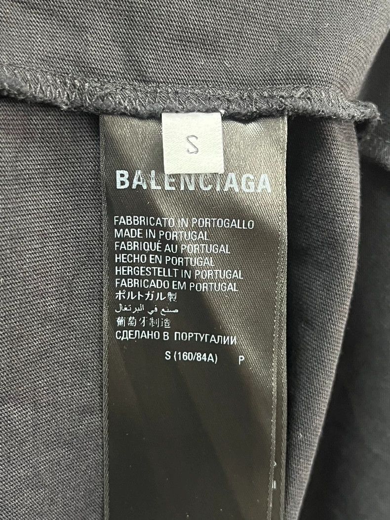 Balenciaga Balenciaga Black Distressed Logo Short Sleeve - dmc Size US S / EU 44-46 / 1 - 5 Thumbnail