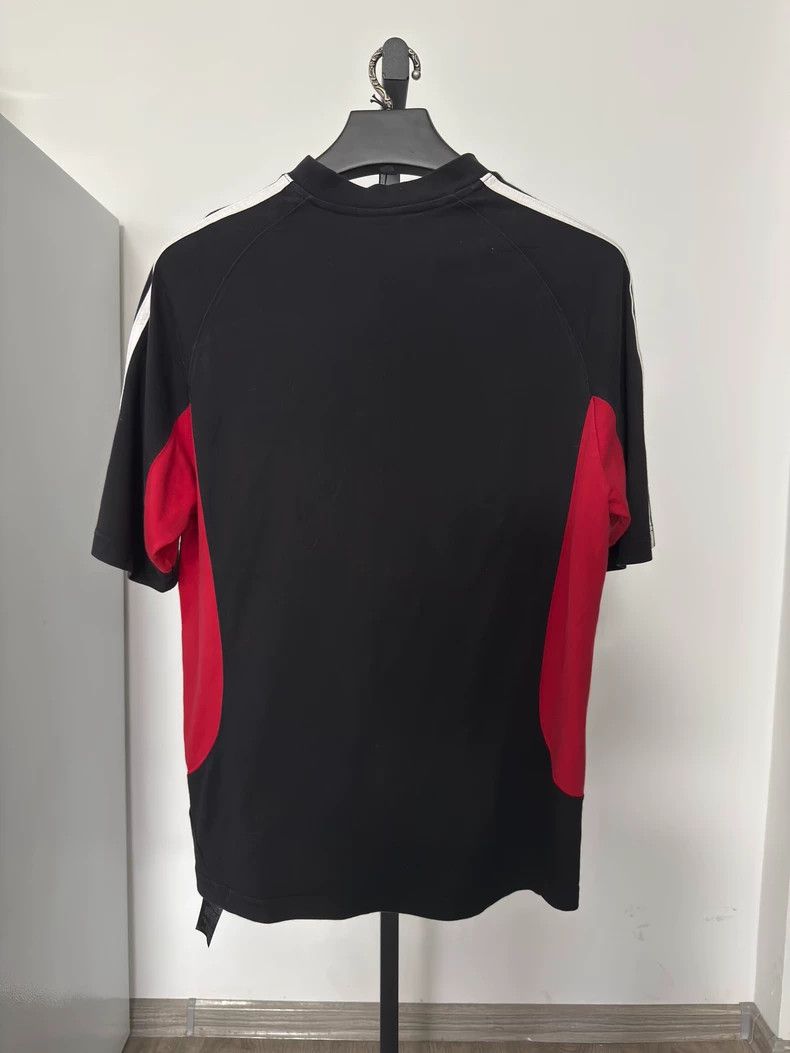 Balenciaga Balenciaga Adidas collaboration spliced short-sleeve shirt - dmc Size US XXS / EU 40 - 2 Thumbnail