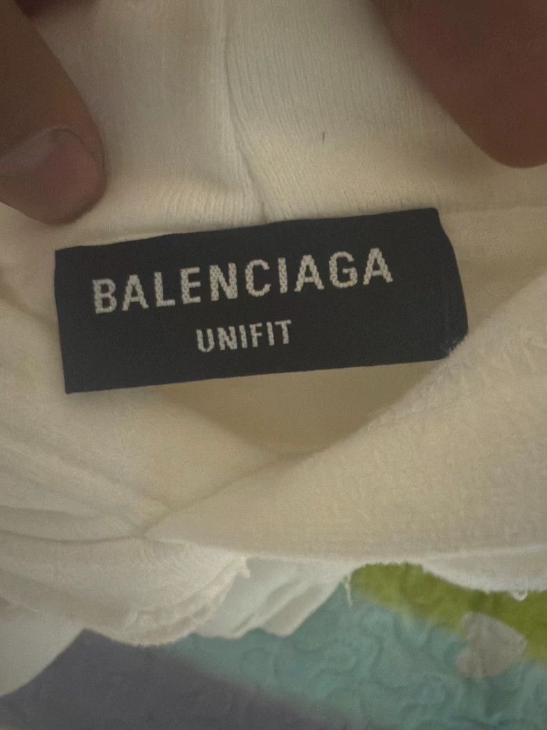 Balenciaga Balenciaga White Distressed Double-Layer Hoodie - dmc Size US S / EU 44-46 / 1 - 3 Thumbnail