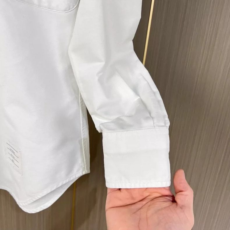 Thom Browne Thom Browne White Whale Embroidered Shirt - dmc Size US XS / EU 42 / 0 - 5 Thumbnail