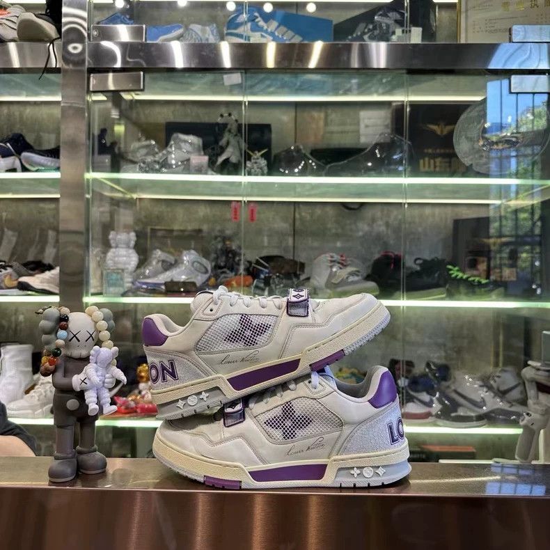 Louis Vuitton Louis Vuitton Trainer White Purple Sneakers - dmc Size US 7 / EU 40 - 4 Thumbnail