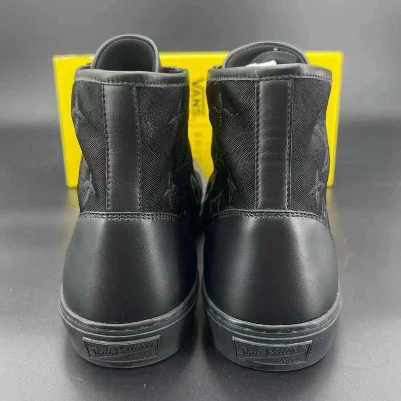 Louis Vuitton Louis Vuitton Black Embroidered High-Top Sneakers - dmc Size US 9 / EU 42 - 2 Thumbnail