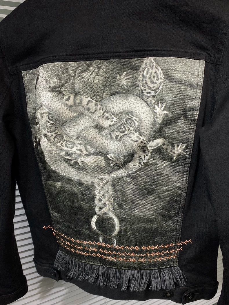 Givenchy Givenchy Black Denim Jacket with Embroidery - dmc Size US M / EU 48-50 / 2 - 8 Thumbnail