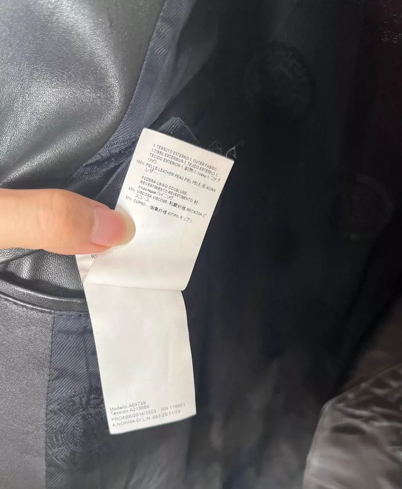 Versace Versace Baroque Embossed Leather Jacket - dmc Size US L / EU 52-54 / 3 - 8 Thumbnail
