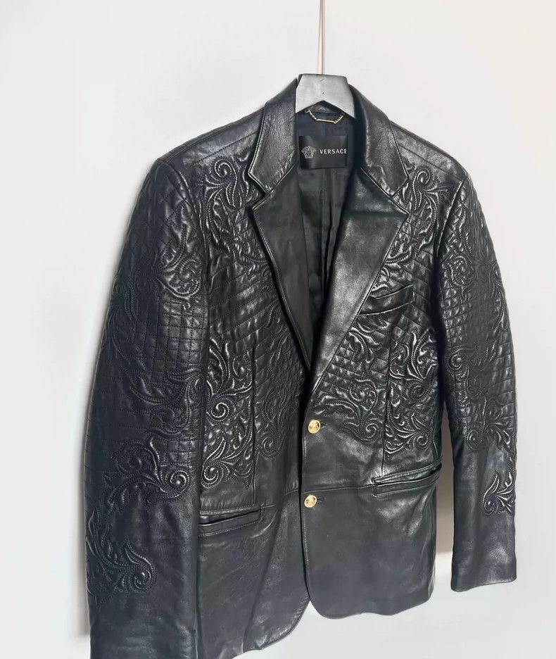 Versace Versace Baroque Embossed Leather Jacket - dmc Size US L / EU 52-54 / 3 - 3 Thumbnail