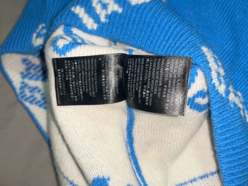 Balenciaga Balenciaga Blue Logo Sweater - dmc Size US S / EU 44-46 / 1 - 4 Thumbnail