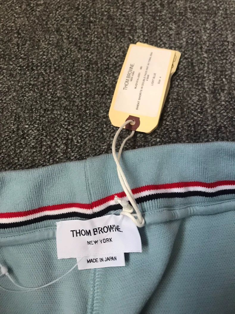 Thom Browne Thom Browne Classic 4-Stripe Cotton Shorts - dmc Size US 30 / EU 46 - 5 Thumbnail