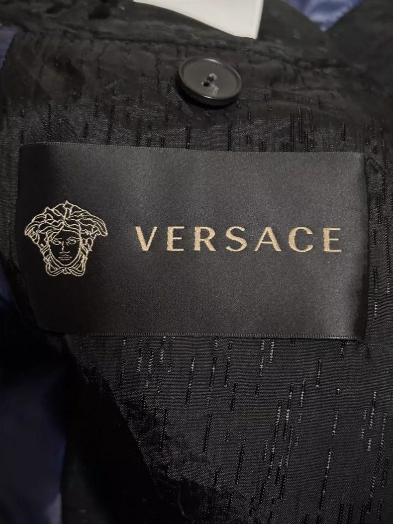 Versace Versace Blue Puffer Jacket 48 Classic - dmc Size US L / EU 52-54 / 3 - 3 Thumbnail