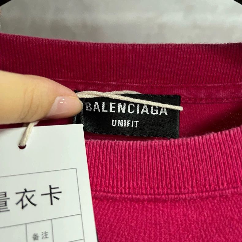 Balenciaga Balenciaga Red Letter Print Short Sleeve T-shirt - dmc Size US S / EU 44-46 / 1 - 4 Thumbnail