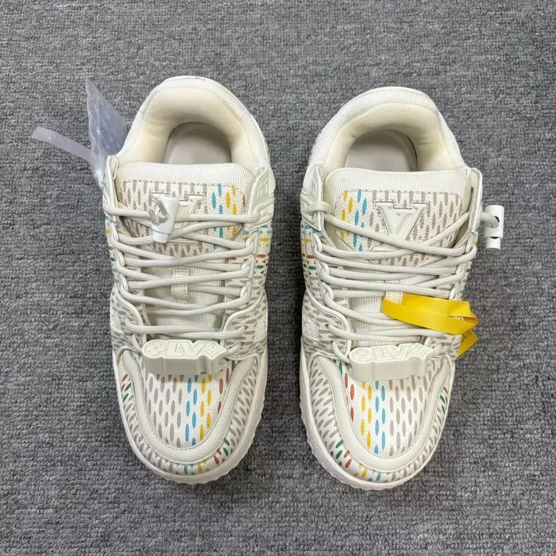Louis Vuitton Louis Vuitton Casual Fashion Sneakers - dmc Size US 6.5 / EU 39-40 - 2 Thumbnail