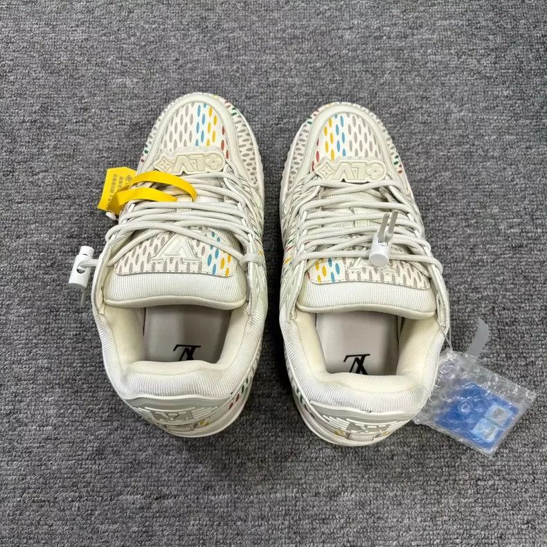 Louis Vuitton Louis Vuitton Casual Fashion Sneakers - dmc Size US 6.5 / EU 39-40 - 3 Thumbnail
