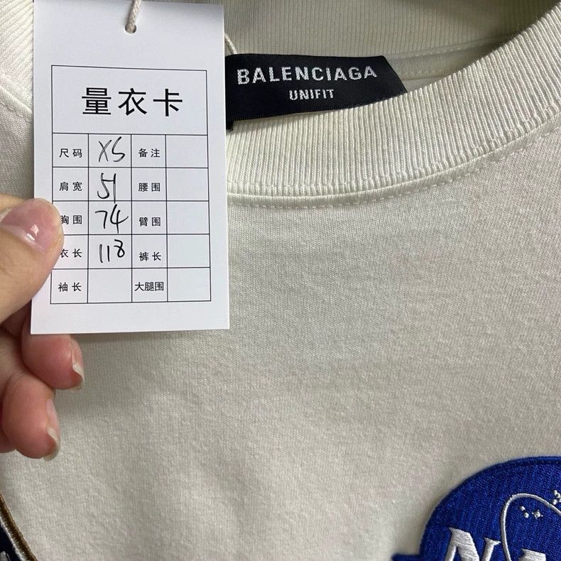 Balenciaga Balenciaga NASA Print Short Sleeve T-shirt - dmc Size US XS / EU 42 / 0 - 2 Thumbnail