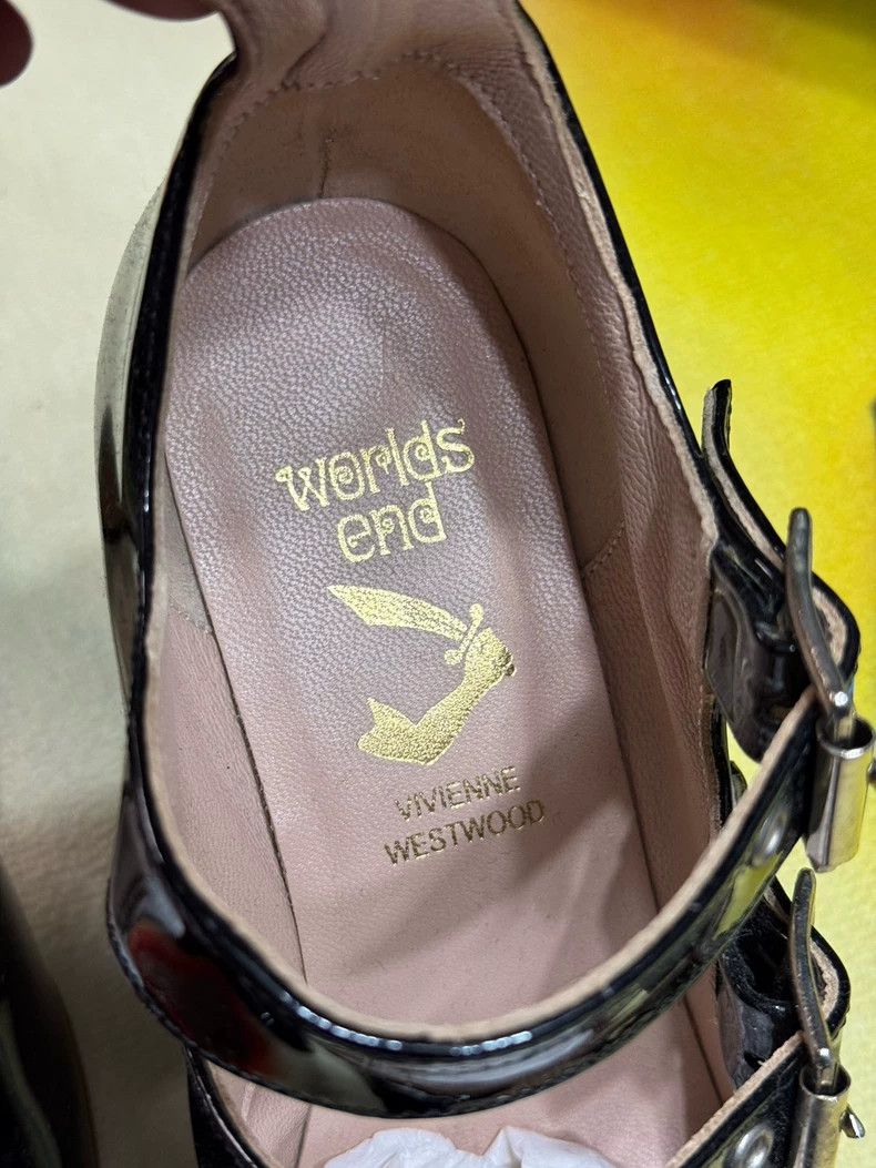 Vivienne Westwood Vivienne Westwood Black Patent Leather Heels - dmc Size US 7.5 / EU 40-41 - 2 Thumbnail