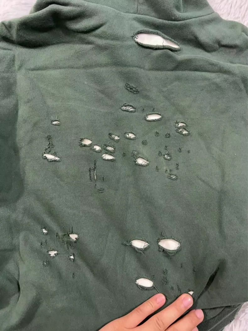 Balenciaga Balenciaga Destroyed Hole Green Hoodie - dmc Size US XS / EU 42 / 0 - 5 Thumbnail
