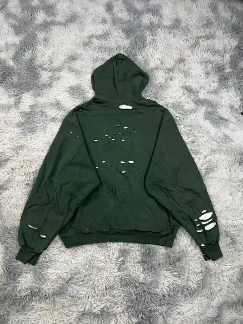 Balenciaga Balenciaga Destroyed Hole Green Hoodie - dmc Size US XS / EU 42 / 0 - 2 Thumbnail