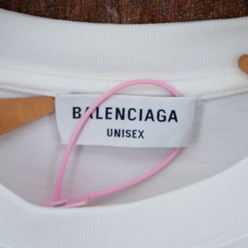 Balenciaga Balenciaga Year of Tiger Short Sleeve Tee - dmc Size US M / EU 48-50 / 2 - 3 Thumbnail