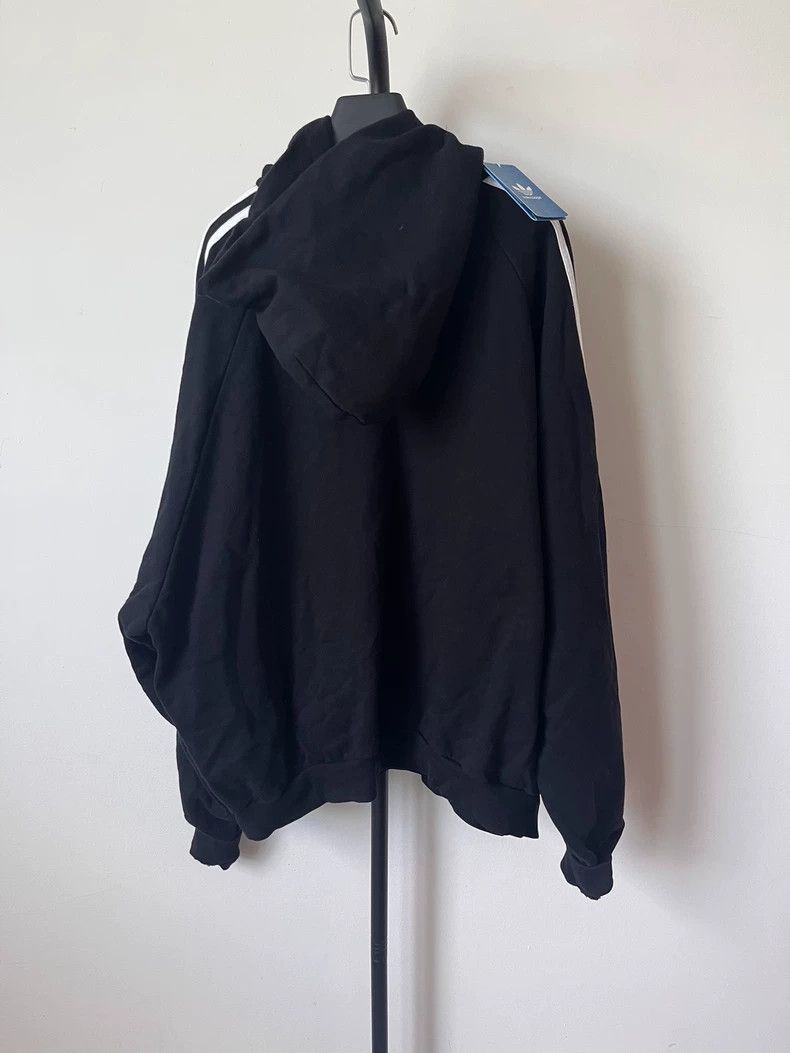 Balenciaga Balenciaga x Adidas Striped Logo Hoodie - dmc Size US M / EU 48-50 / 2 - 2 Thumbnail