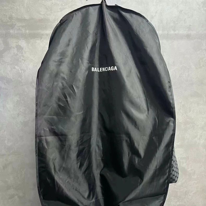 Balenciaga Balenciaga BB Monogram Puffer Jacket - dmc Size US M / EU 48-50 / 2 - 8 Thumbnail