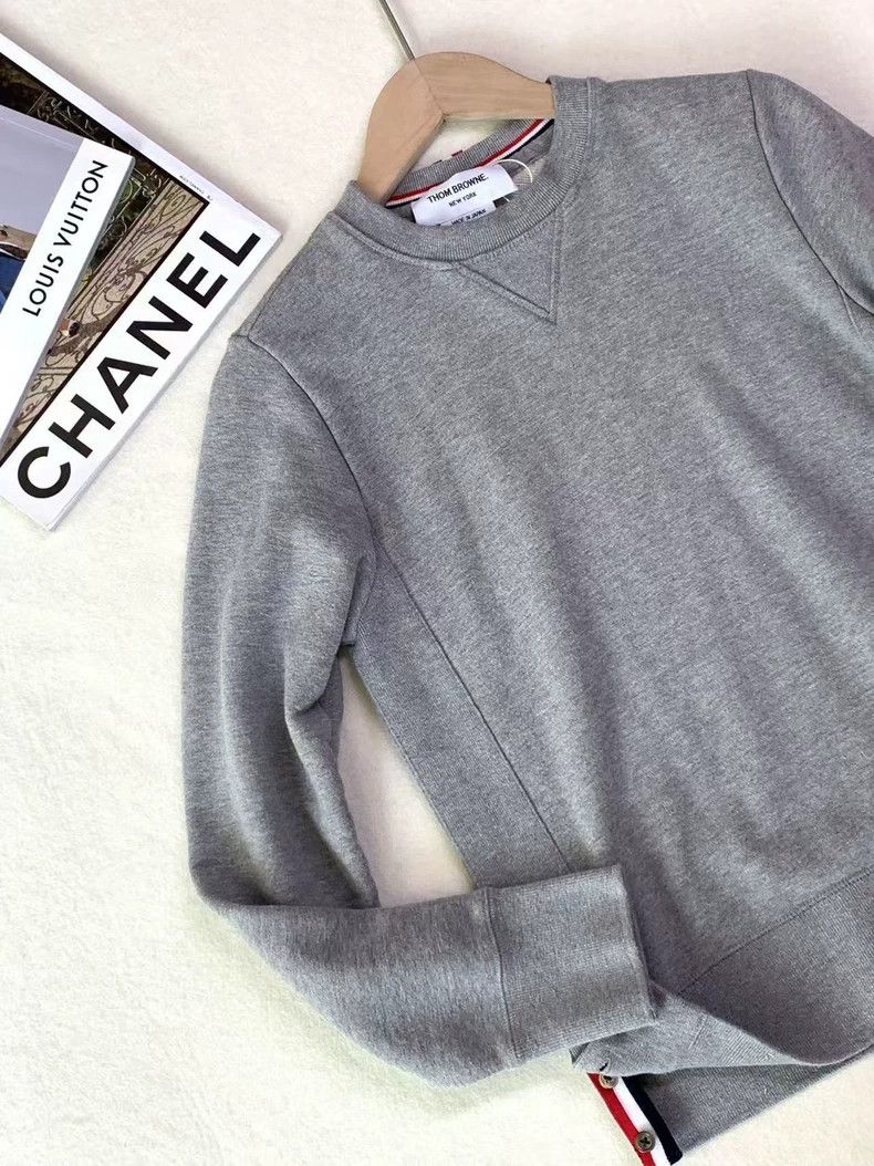 Thom Browne Thom Browne Classic Long Sleeve Sweatshirt - dmc Size US XS / EU 42 / 0 - 2 Thumbnail