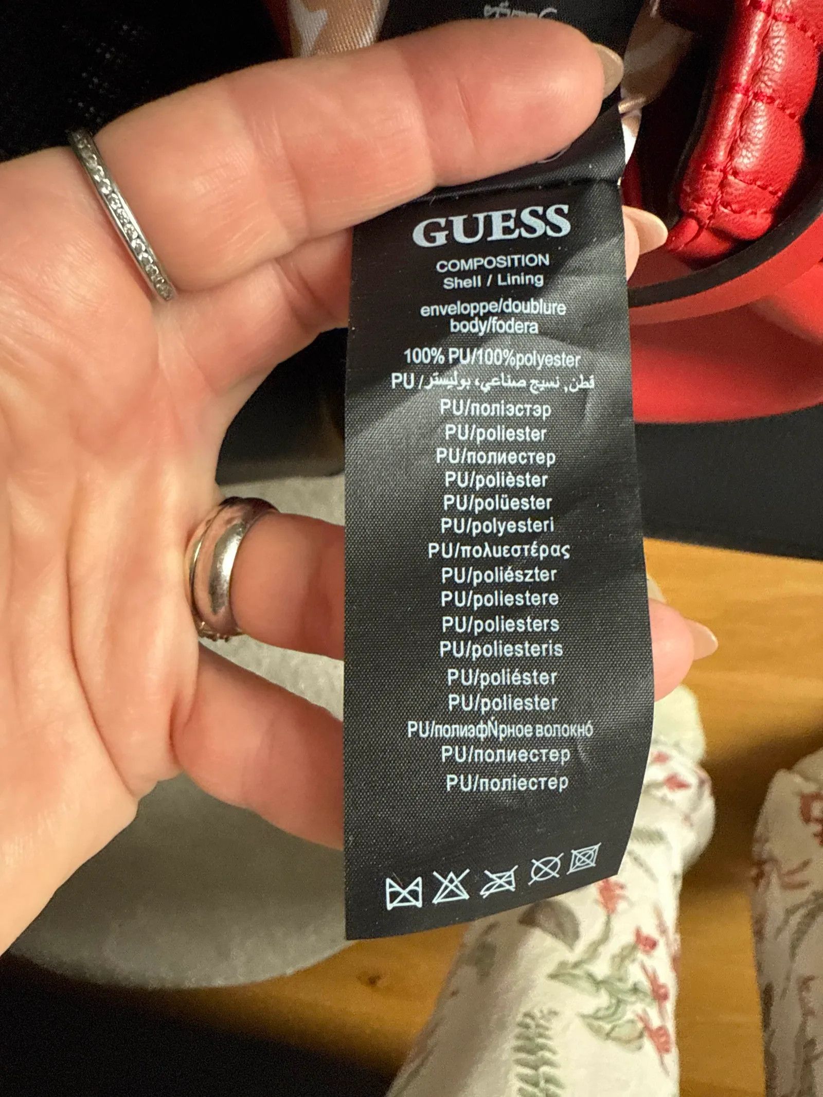 Guess Guess Bucket Bag Size ONE SIZE - 2 Thumbnail