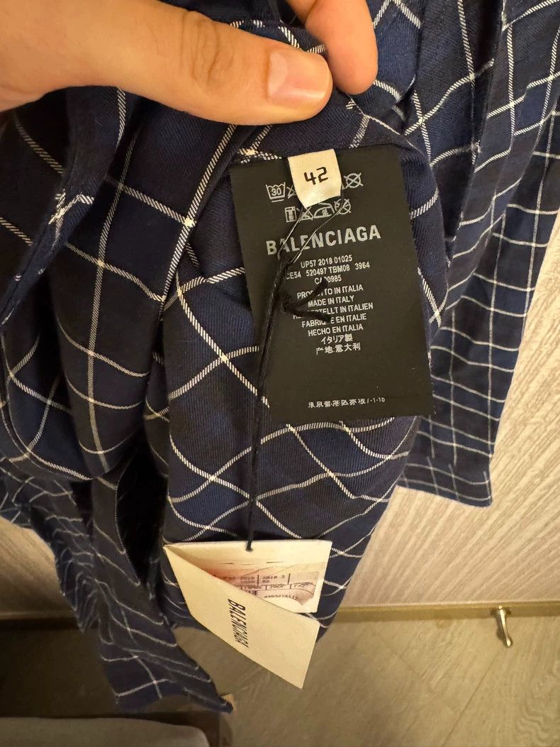 Balenciaga Balenciaga Back Logo Plaid Long Sleeve Shirt - dmc Size US XL / EU 56 / 4 - 5 Thumbnail