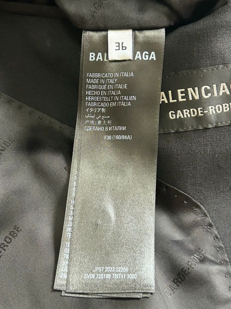 Balenciaga Balenciaga SS23 Double-Breasted Sleeveless Vest - dmc Size US M / EU 48-50 / 2 - 5 Thumbnail