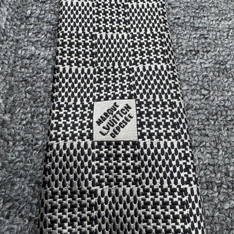 Louis Vuitton Louis Vuitton Damier Check Tie - dmc Size ONE SIZE - 2 Thumbnail