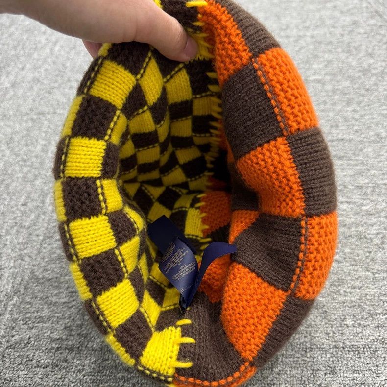 Louis Vuitton Louis Vuitton Pharrell Checkerboard Knit Beanie - dmc Size ONE SIZE - 5 Thumbnail