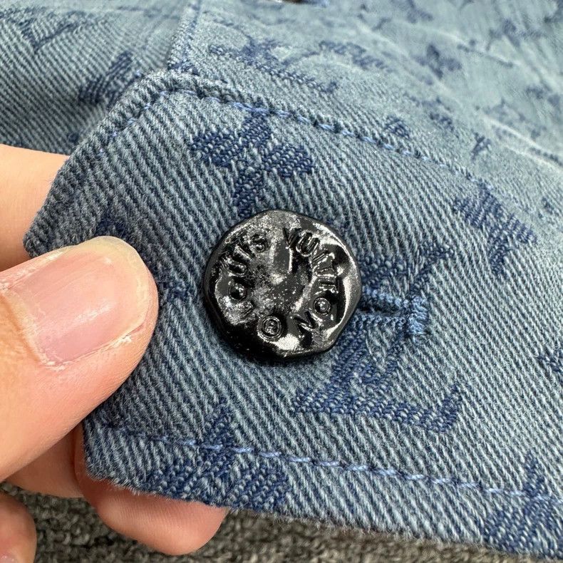 Louis Vuitton Louis Vuitton Blue Monogram Denim Jacket - dmc Size US M / EU 48-50 / 2 - 2 Thumbnail