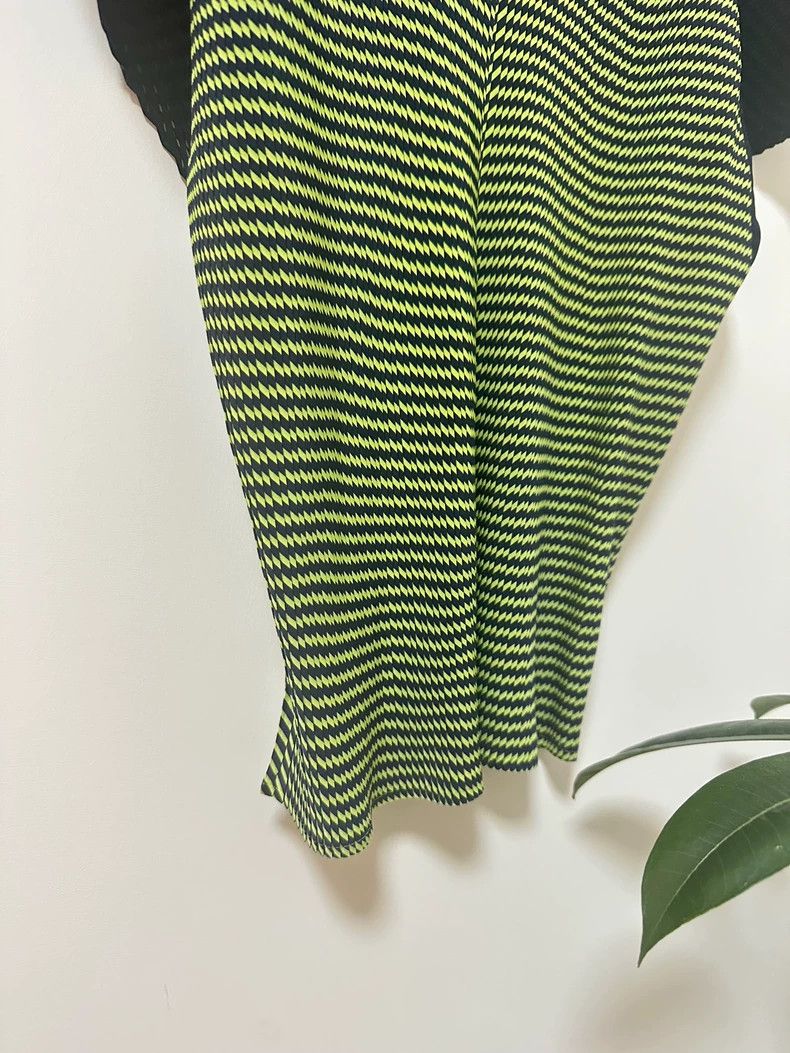 Issey Miyake ISSEY MIYAKE Pleated Pattern Top - dmc Size US M / EU 48-50 / 2 - 2 Thumbnail