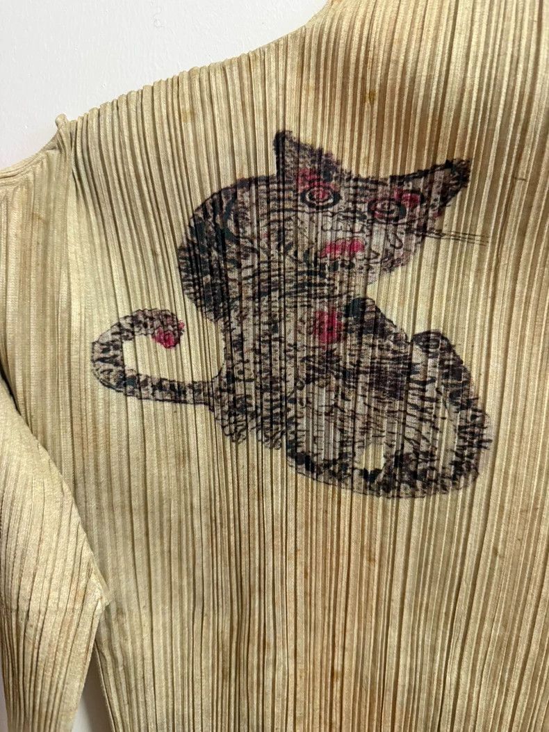 Issey Miyake Issey Miyake Vintage PP Tiger Cat Sweater - dmc Size US M / EU 48-50 / 2 - 2 Thumbnail