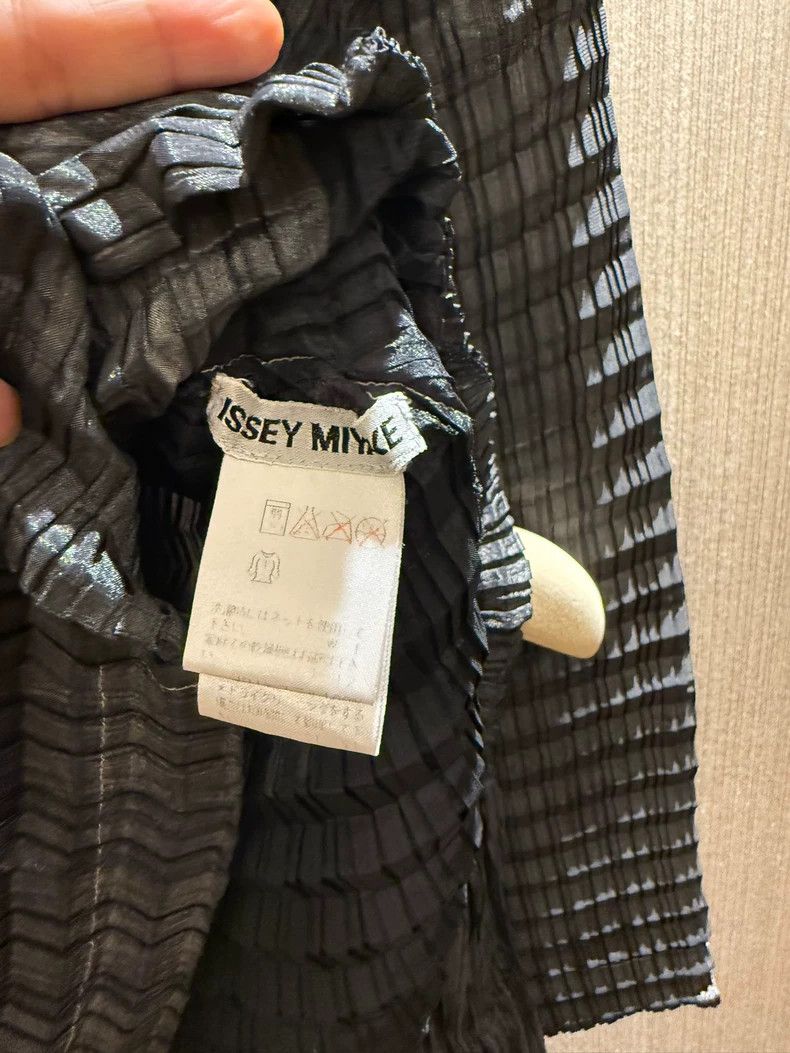 Issey Miyake Issey Miyake Black Silk Button-Up Shirt - dmc Size US M / EU 48-50 / 2 - 8 Thumbnail