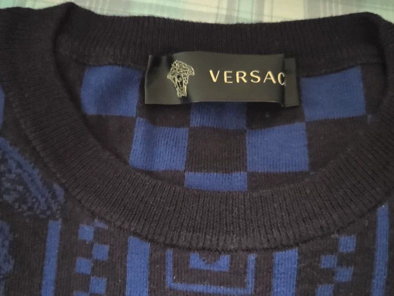 Versace Versace Pure Wool Sweater - dmc Size US S / EU 44-46 / 1 - 3 Thumbnail