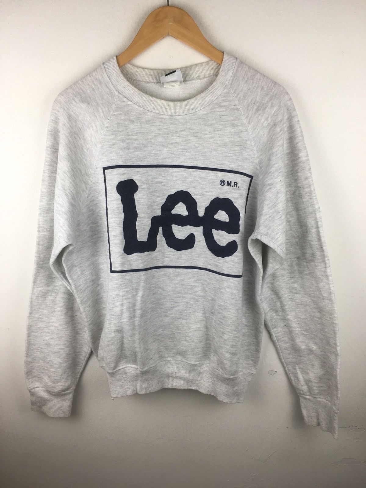 Vintage Lee sweatshirt armpit 22.5x25