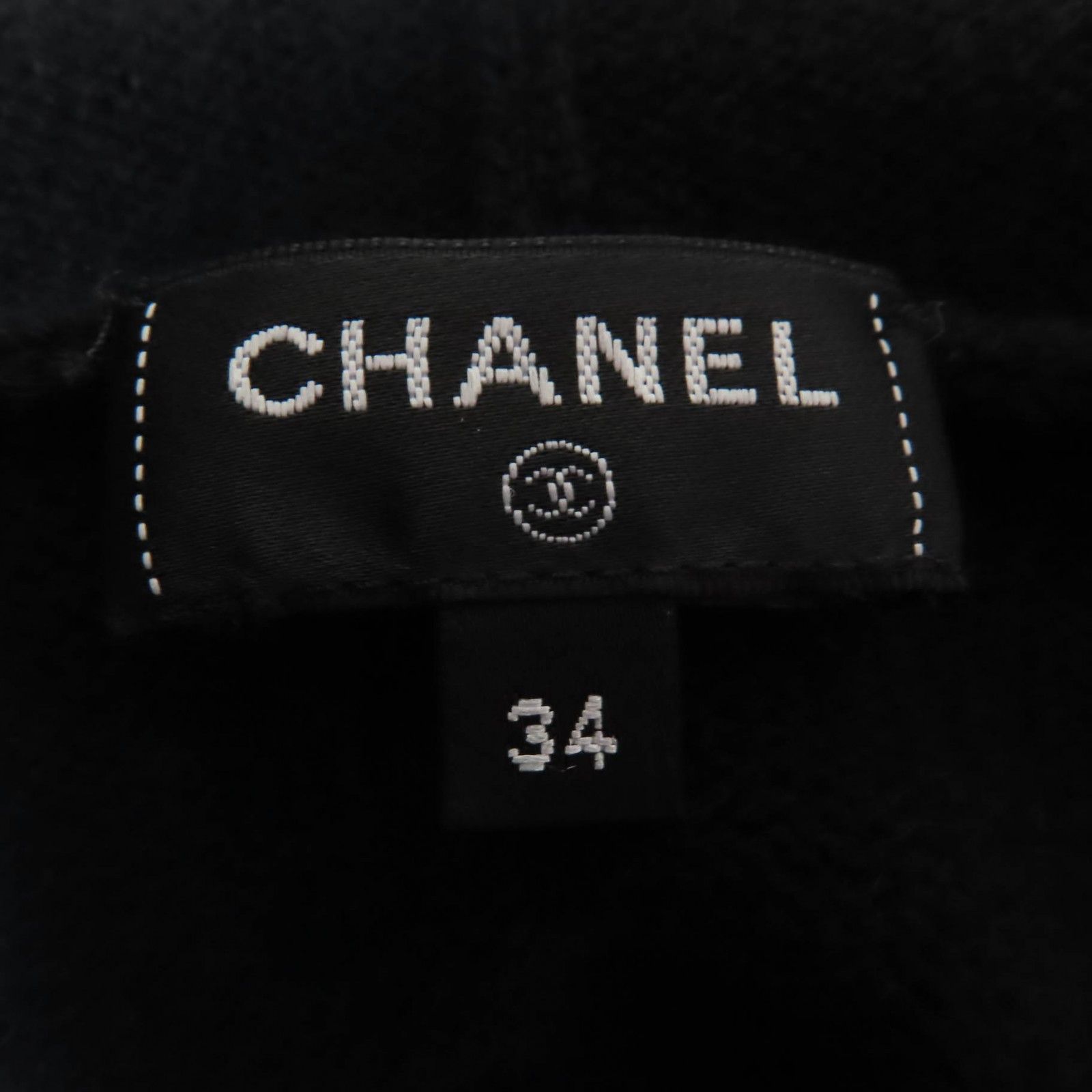 Chanel Chanel Chanel COCO Mark Button Cashmere 2way Knit Others Tops P72799K10443 Size ONE SIZE - 7 Thumbnail