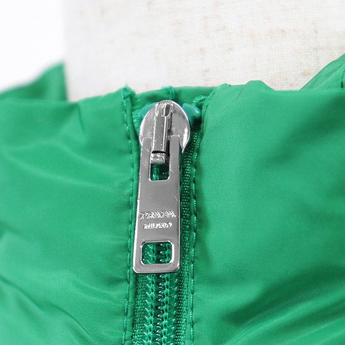 Prada Prada Prada Re-Nylon Cropped 2way Blouson Plastic Outerwear Size ONE SIZE - 2 Thumbnail