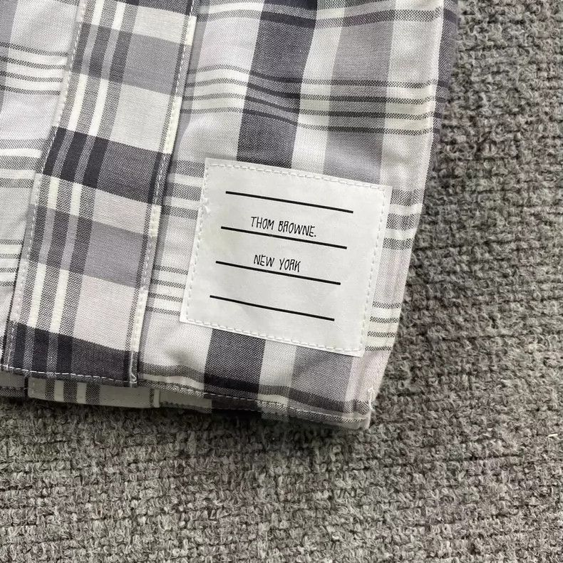 Thom Browne THOM BROWNE Gray White Plaid Tote Bag- dmc Size ONE SIZE - 2 Thumbnail