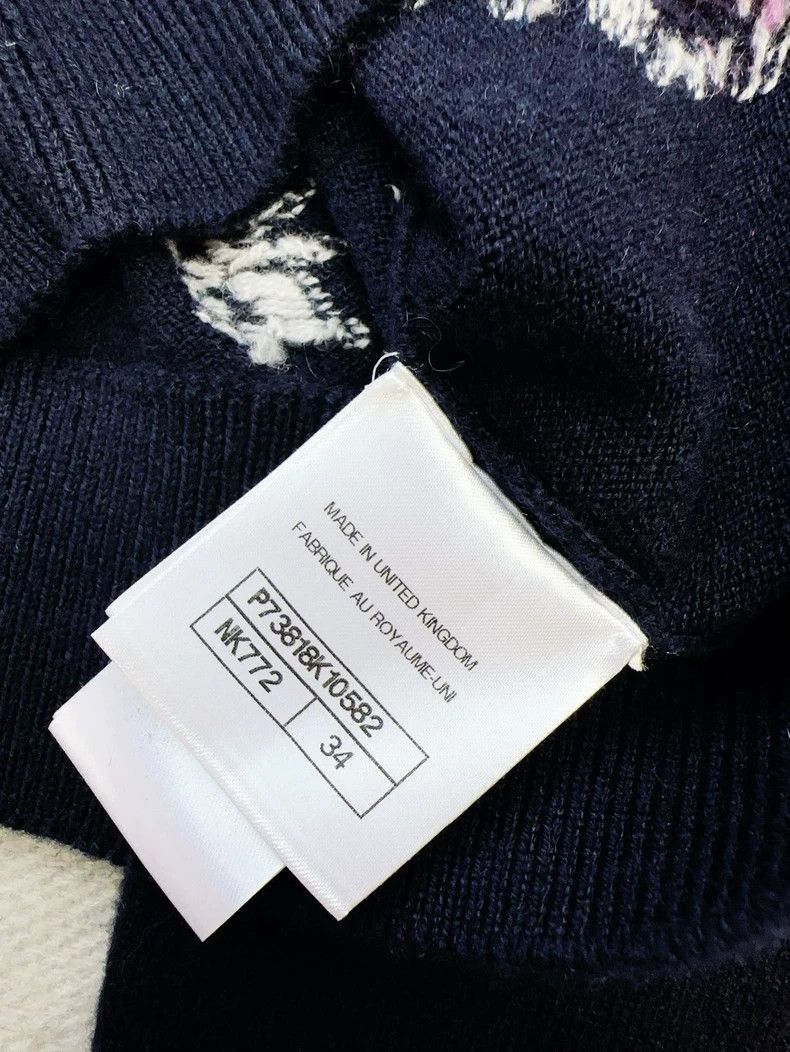 Chanel Chanel 22K Blue Floral Knit Sweater- dmc Size US M / EU 48-50 / 2 - 4 Thumbnail