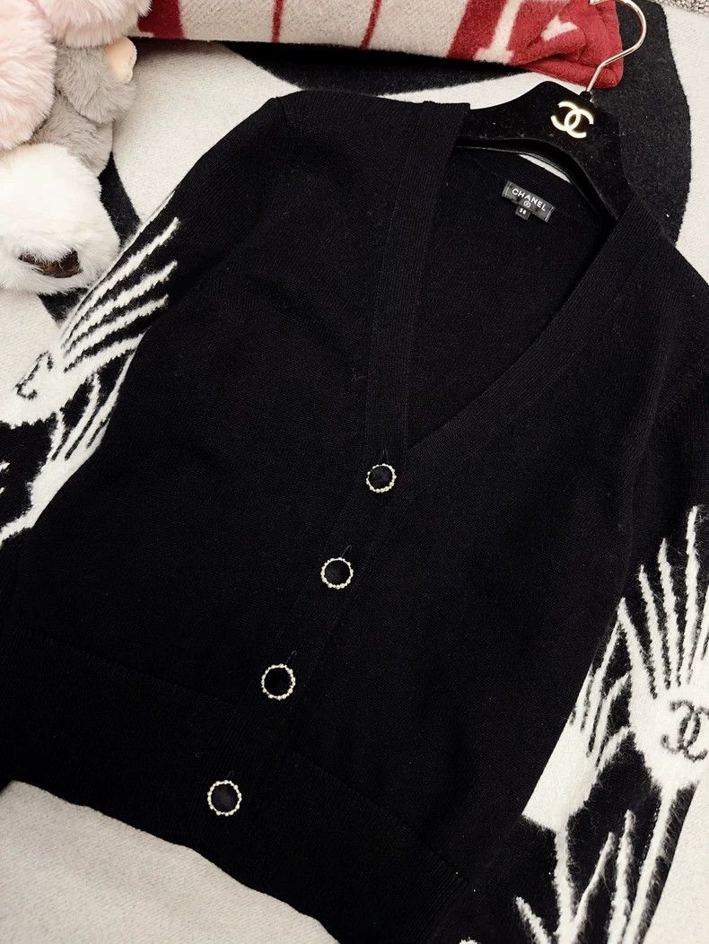 Chanel Chanel Castle Series Wing Cardigan- dmc Size US M / EU 48-50 / 2 - 2 Thumbnail
