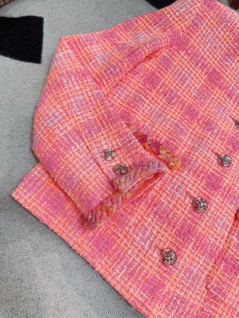 Chanel Chanel Pink Tweed Jacket with Pockets- dmc Size US M / EU 48-50 / 2 - 3 Thumbnail