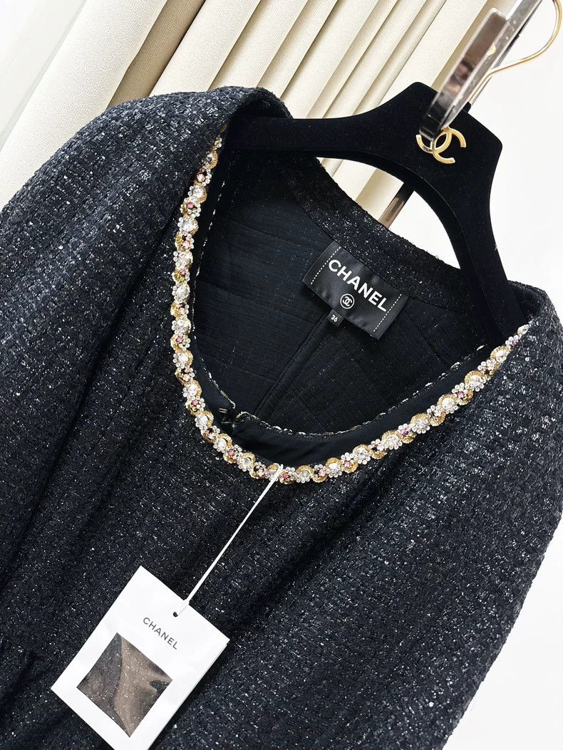 Chanel Chanel 23S Crystal Button Evening Dress Set- dmc Size US 38 / EU 54 - 7 Thumbnail